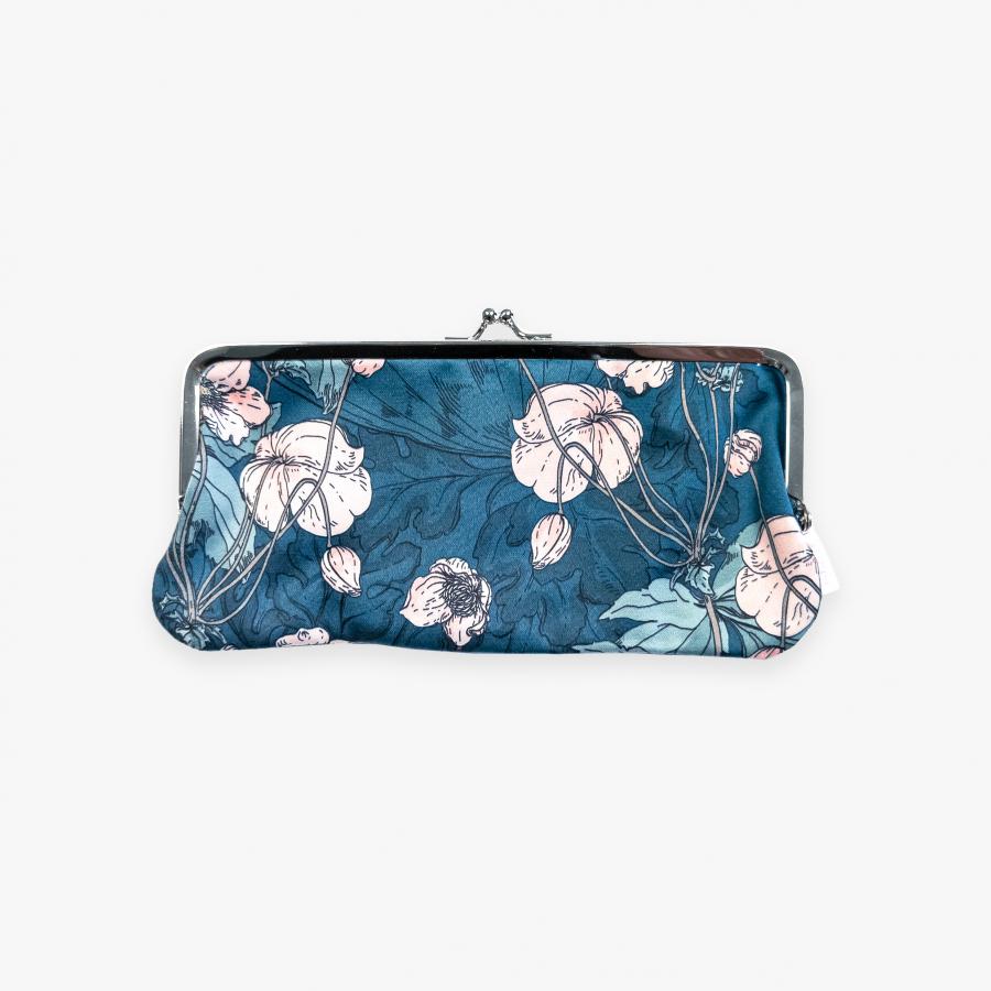 Syysvuokko pencil case, queen of the night